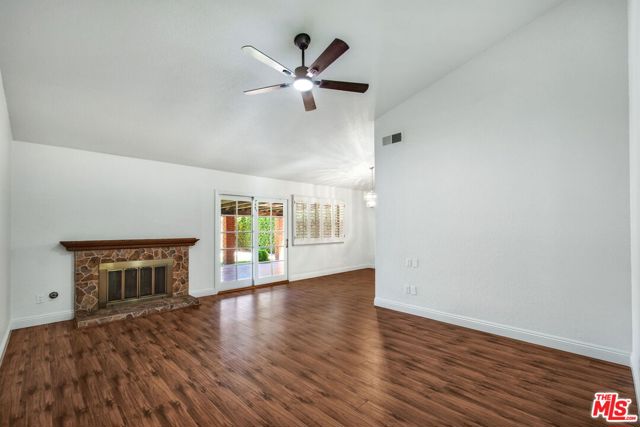 12671 Gun Avenue, Chino CA: https://media.crmls.org/mediaz/bd3deac8-222b-4882-9007-0029db4e5881.jpg
