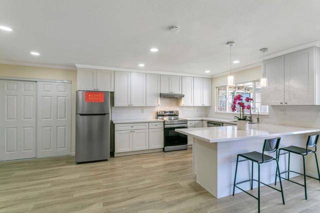 Image 11 of 41 For 6113 Del Canto Drive