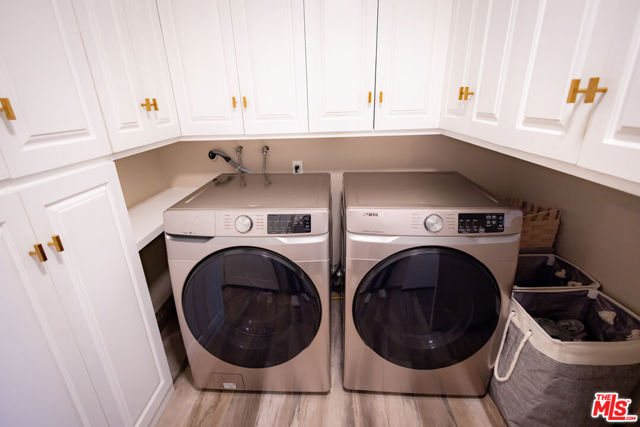6449 Radford Avenue, North Hollywood CA: https://media.crmls.org/mediaz/bd400fbd-2803-496d-aead-b3f28befc86e.jpg