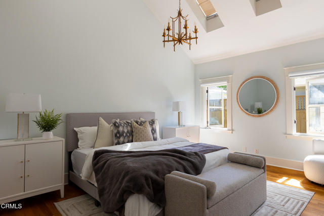 Detail Gallery Image 15 of 34 For 1030 Adelaine Ave, South Pasadena,  CA 91030 - 4 Beds | 3 Baths