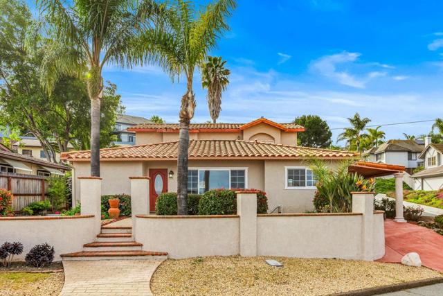 Detail Gallery Image 2 of 43 For 8319 Prospect Ave, Santee,  CA 92071 - 3 Beds | 3 Baths