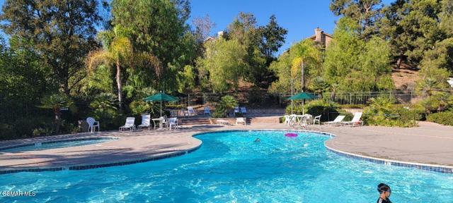 2669 Dorado Court, Thousand Oaks CA: https://media.crmls.org/mediaz/bd423d3e-5602-40a8-85cc-269b98d270fa.jpg
