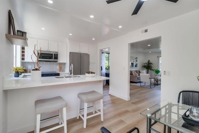 7827 Rancho Fanita Dr, Santee CA: https://media.crmls.org/mediaz/bd42441a-bfac-4fda-a8ab-86bd83cb7c32.jpg