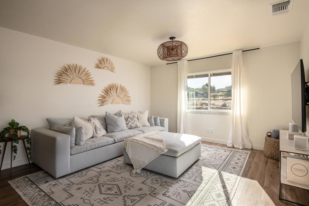 MLS #219138797DA image #13