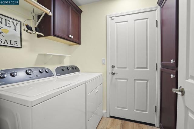 304 Birch Ridge Dr, Rio Vista CA: https://media.crmls.org/mediaz/bd448d3d-db36-4a66-a649-a7e9fe2491bf.jpg