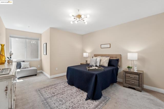 1310 Creekside Dr, Walnut Creek CA: https://media.crmls.org/mediaz/bd453d0d-fc0b-4f8d-b224-9ea76769d42d.jpg