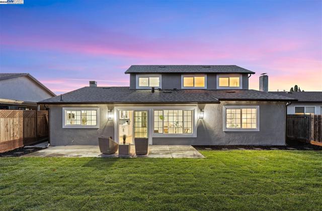 3270 Santa Sophia Way, Union City CA: https://media.crmls.org/mediaz/bd457027-8a57-428d-80df-977023352cfa.jpg