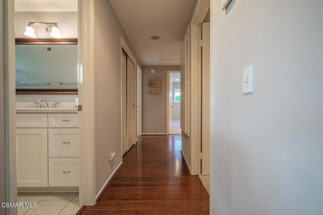 3065 Starling Avenue, Thousand Oaks CA: https://media.crmls.org/mediaz/bd459ac8-ba5b-4bb0-b03a-c7c10c8a51a4.jpg