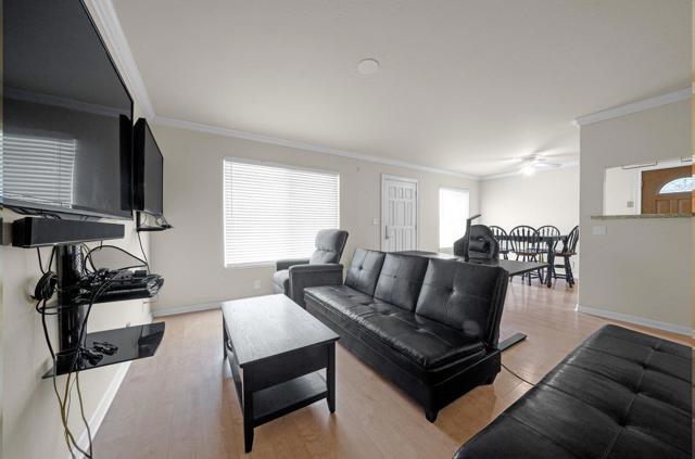 2989 Betsy Way, San Jose CA: https://media.crmls.org/mediaz/bd45b73d-89b8-410d-96cf-cf84033cf92e.jpg