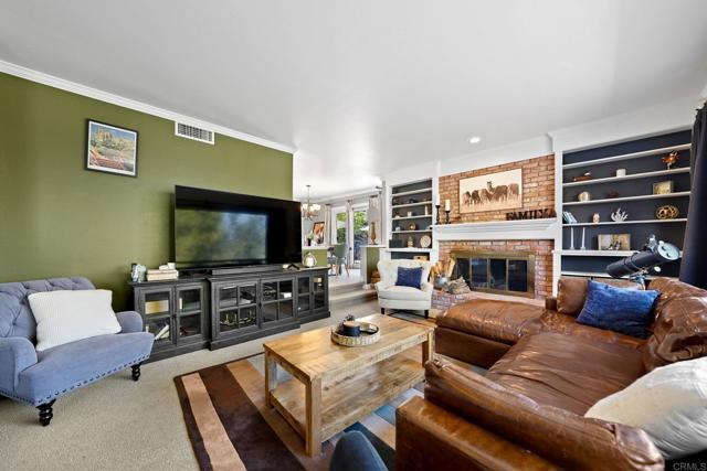Detail Gallery Image 10 of 73 For 2740 via Dieguenos, Alpine,  CA 91901 - 5 Beds | 3/1 Baths
