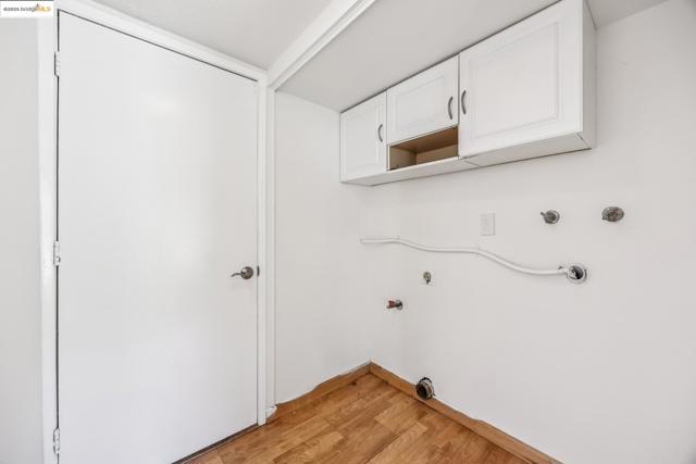 4943 Rice DR, San Jose CA: https://media.crmls.org/mediaz/bd4ab236-5fd8-46d3-a0f5-98905dacff04.jpg