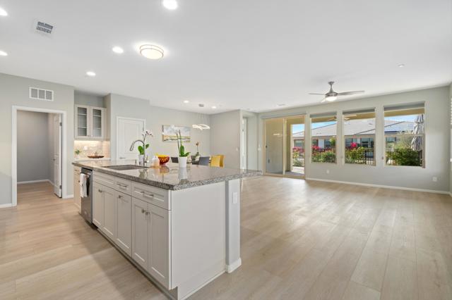 51515 Whiptail Drive, Indio CA: https://media.crmls.org/mediaz/bd4b4e0e-6cd6-4ce4-b25e-7c318e4ca6ec.jpg