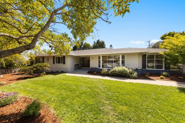 1575 Kingswood Drive, Hillsborough CA: https://media.crmls.org/mediaz/bd4b708e-a3d2-45ea-8dbc-109a994b06e7.jpg