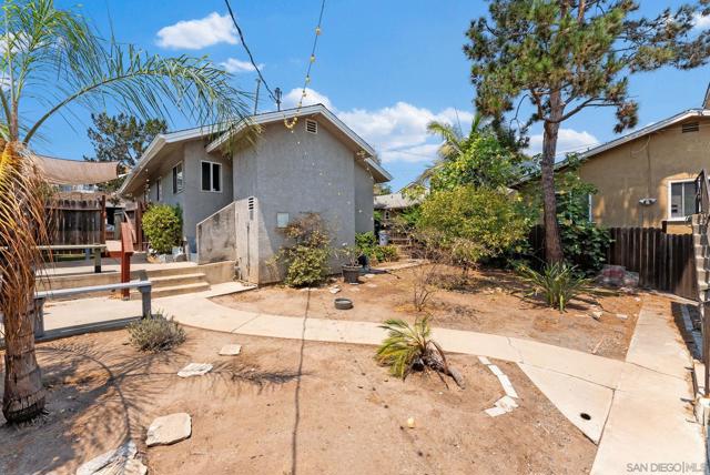 3941 45 32nd St, San Diego CA: https://media.crmls.org/mediaz/bd4c75df-2ebd-4d41-a476-0e58c26cd448.jpg