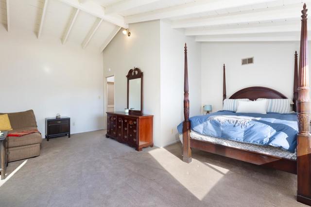 229 Alamo Avenue, Santa Cruz CA: https://media.crmls.org/mediaz/bd4c7e27-43c8-4875-a4bb-067fba7a4c5e.jpg