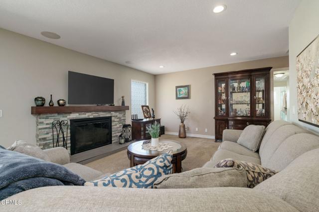 8423 Hollister Street, Ventura CA: https://media.crmls.org/mediaz/bd4cec0b-e538-48fe-8cef-49ff7ad7b476.jpg