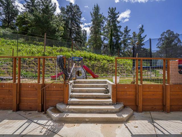 20150 Tarawild Court, Prunedale CA: https://media.crmls.org/mediaz/bd4d02d2-9c54-42dd-9221-bfe55d5679b6.jpg