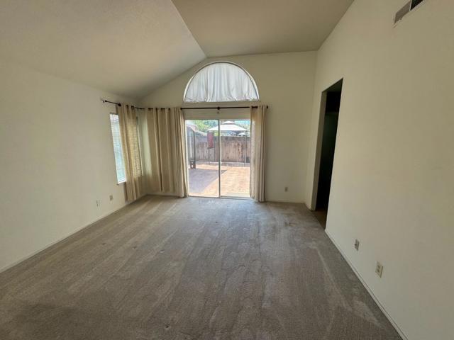 1918 Newcastle Drive, Salinas CA: https://media.crmls.org/mediaz/bd4dfcfa-4fef-4aa3-892c-683ef0eba775.jpg
