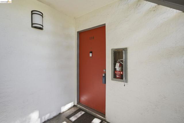 4081 Clayton Rd., Concord CA: https://media.crmls.org/mediaz/bd4e749b-4884-4f4c-9098-2f8279cbdc49.jpg