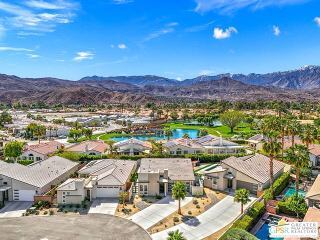 36277 Corta Aguila, Cathedral City CA: https://media.crmls.org/mediaz/bd4ebdb1-571c-45d6-85ee-7169da3b8698.jpg
