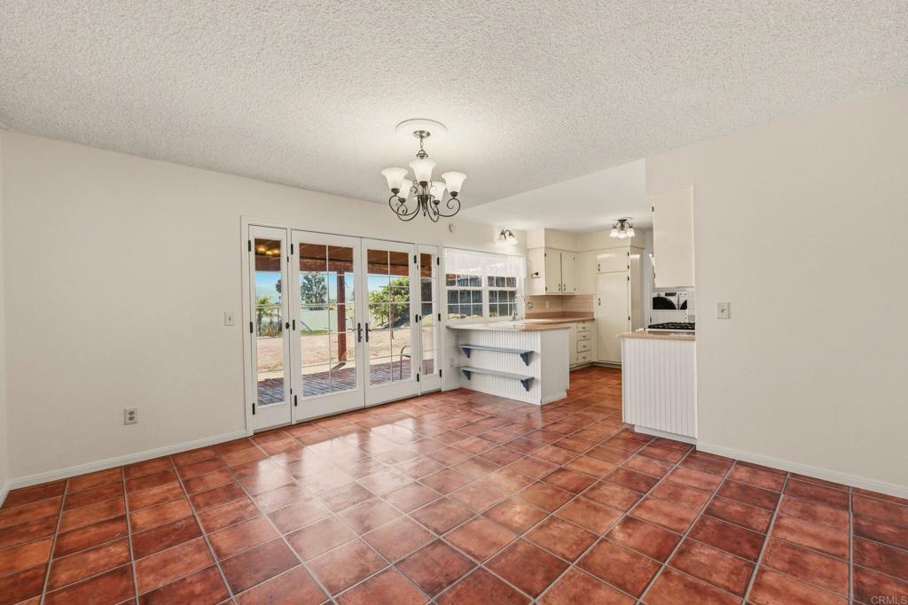 720 Mclain Street - photo 5