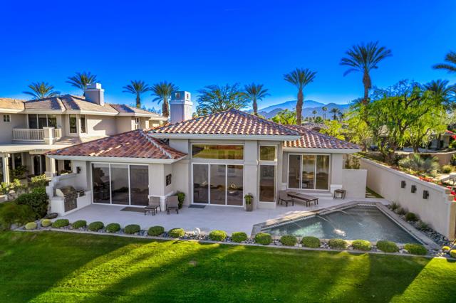 770 Deer Haven Circle, Palm Desert CA: https://media.crmls.org/mediaz/bd4f528f-5eb9-4f5d-95e1-4fed6171124a.jpg