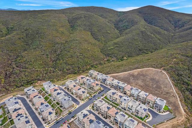 Image 4 of 37 For 15447 Van Lodensteyn Way