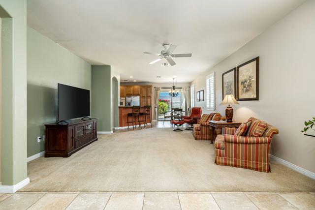 80208 Avd Linda Vista, Indio CA: https://media.crmls.org/mediaz/bd4fca29-5e22-4e44-8ef2-3e1853df1f3c.jpg