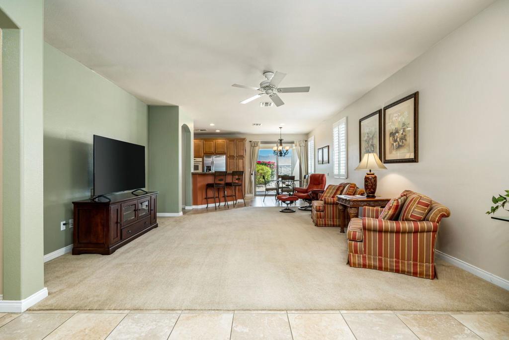 80208 Avd Linda Vista
