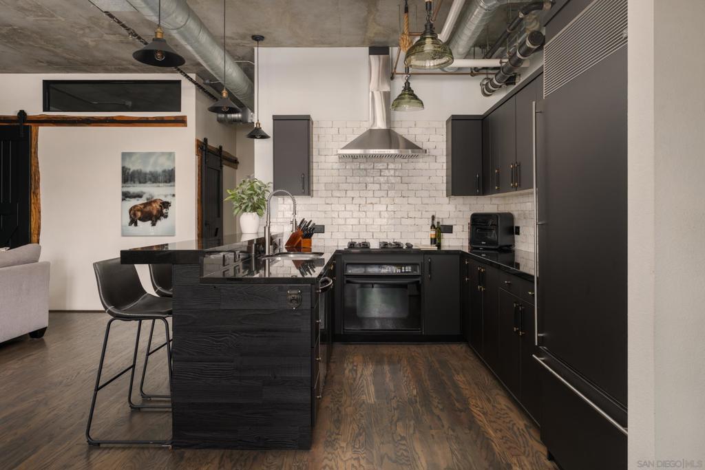 877 Island Ave - photo 7