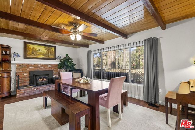 1197 Oriole Road, Wrightwood CA: https://media.crmls.org/mediaz/bd539f98-8681-4297-80c7-9db54bfccd72.jpg