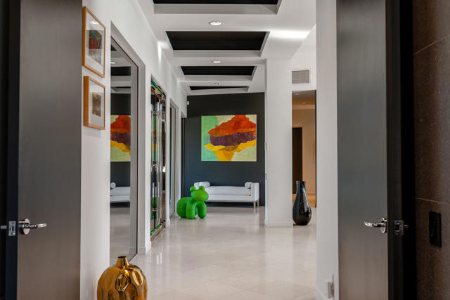 108 Waterford Circle, Rancho Mirage CA: https://media.crmls.org/mediaz/bd540880-822f-4347-8418-80b910c4fbba.jpg