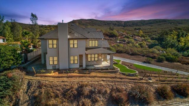 24321 Barona Mesa Road, Ramona CA: https://media.crmls.org/mediaz/bd544d22-51a7-489a-8a0a-1f28f9601fbf.jpg