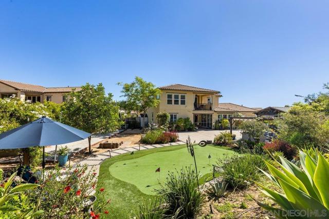 1217 Stockton Pl, Escondido CA: https://media.crmls.org/mediaz/bd54ccb0-7fbe-4fa1-9c66-186e7d6e6989.jpg