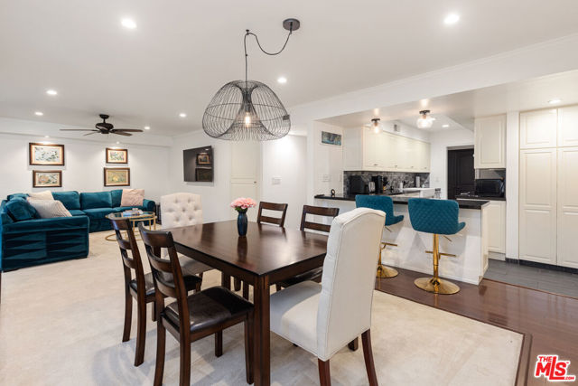 6708 Hillpark Drive, Los Angeles CA: https://media.crmls.org/mediaz/bd552b82-8c62-4aa2-b731-5756ae3d1cf8.jpg