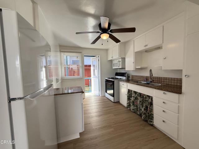 Detail Gallery Image 7 of 26 For 1033 Bath Ln, Ventura,  CA 93001 - 1 Beds | 1 Baths