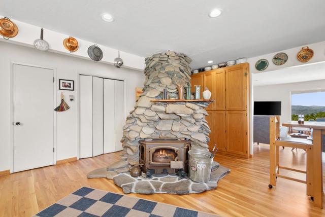 739 Snyder Avenue, Aromas CA: https://media.crmls.org/mediaz/bd56c8f7-c00f-4218-8748-2b559e32ccc3.jpg