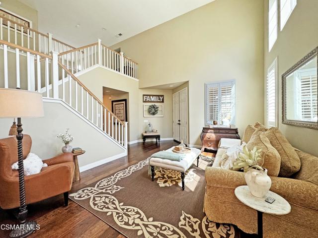 4950 Via Aurora, Newbury Park CA: https://media.crmls.org/mediaz/bd574980-36f9-44b6-9f24-8f23d2024406.jpg