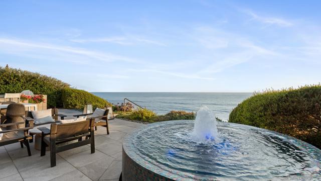1230 Neptune Ave, Encinitas CA: https://media.crmls.org/mediaz/bd579b12-95c4-4800-a8cc-9fb6c1e6a0fd.jpg