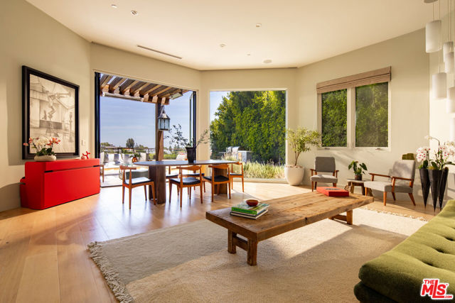 1774 Westridge Road, Los Angeles CA: https://media.crmls.org/mediaz/bd58f739-3dc7-43d7-b5e7-638f7efa5644.jpg