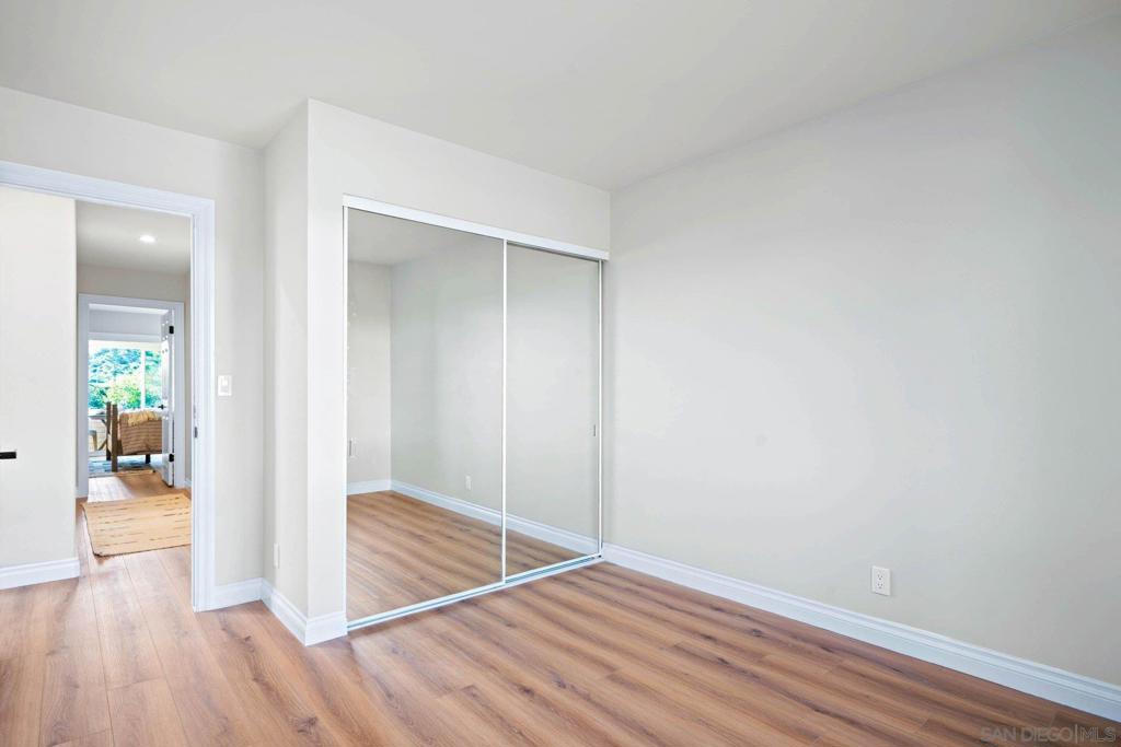 831 Santa Rosita - photo 13