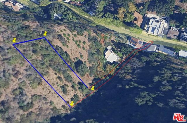 10431 Unknown Street, Los Angeles CA: https://media.crmls.org/mediaz/bd598c56-5e74-45ab-a4d5-7a0d000d309f.jpg