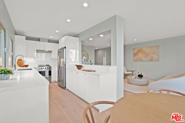2221 Ocean Avenue, Santa Monica CA: https://media.crmls.org/mediaz/bd5a1491-fe97-43ba-8cf3-3fa18173eb79.jpg