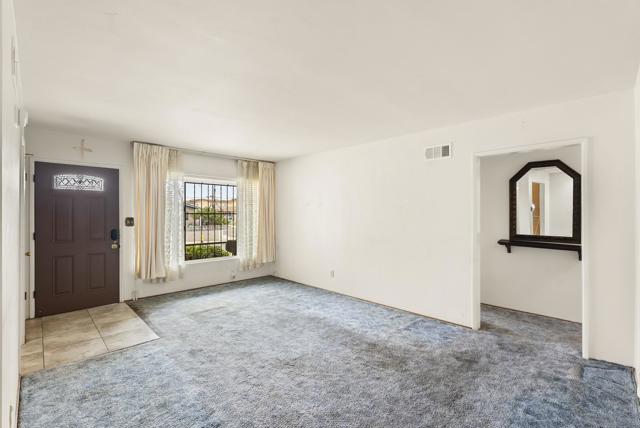 5750 Roanoke St, San Diego CA: https://media.crmls.org/mediaz/bd5a314c-67e7-4e74-91ee-f6bd50d2288e.jpg