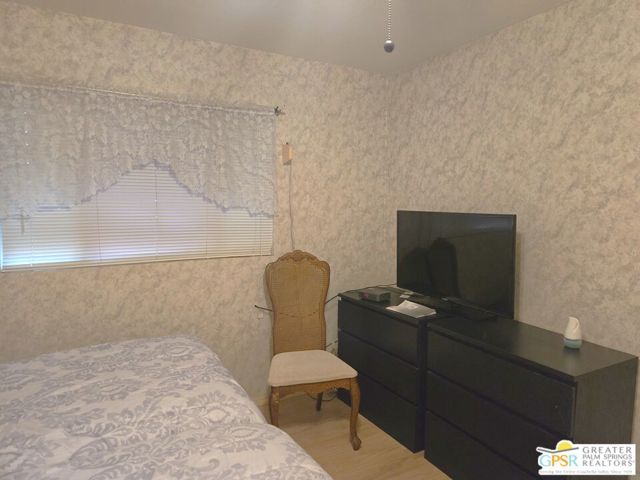 69490 Parkside Drive, Desert Hot Springs CA: https://media.crmls.org/mediaz/bd5acaf2-963b-470a-b6d1-ba1e25a6220c.jpg