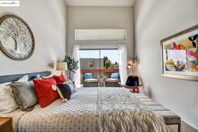245 Perkins ST, Oakland CA: https://media.crmls.org/mediaz/bd5ba868-f64f-49c4-8fdb-c1d1f5147d45.jpg