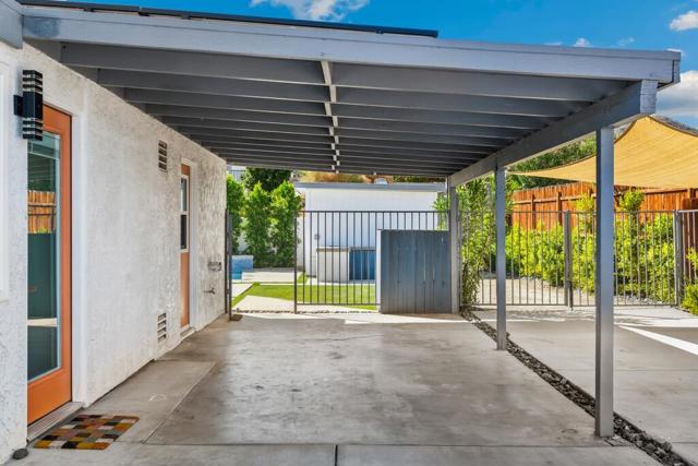 38855 Paradise Way, Cathedral City CA: https://media.crmls.org/mediaz/bd5c1a93-26c8-4fb3-a160-3b67b429ff52.jpg