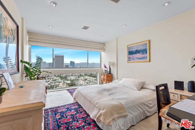 2222 Avenue Of The Stars, Los Angeles CA: https://media.crmls.org/mediaz/bd5c5387-5b7f-4055-a4c1-d5eeb4bb9799.jpg