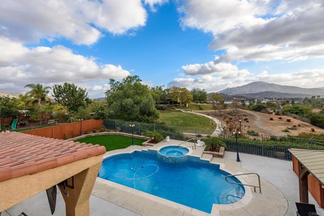 Image 46 of 65 For 1709 Lawndale Road