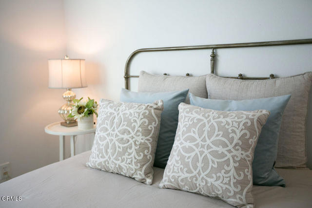 Detail Gallery Image 33 of 54 For 3412 Rockhampton Dr, Camarillo,  CA 93012 - 3 Beds | 3/1 Baths